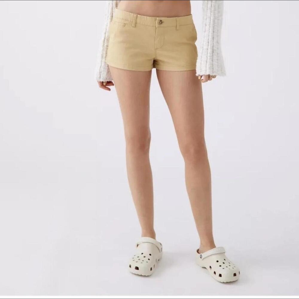 BDG khaki shorts